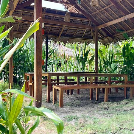 Siargao Sunflower Suites Генерал-Луна Экстерьер фото