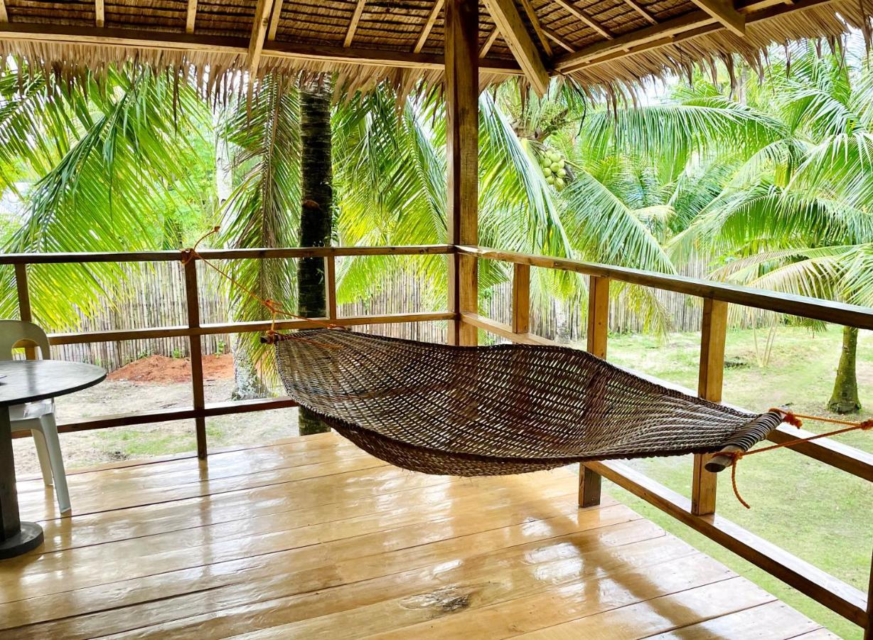 Siargao Sunflower Suites Генерал-Луна Экстерьер фото